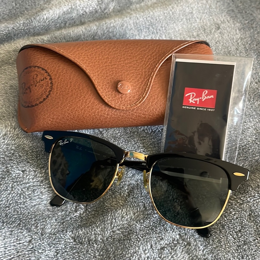 Ray Ban RB 3016 Clubmaster Classic Black On Gold, polarized.